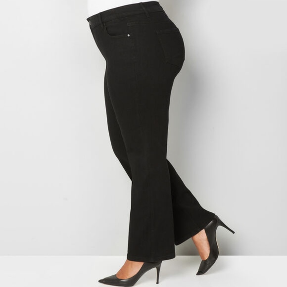 Avenue 1432 Denim Bootcut Jeans in Black NWT - Picture 3 of 4